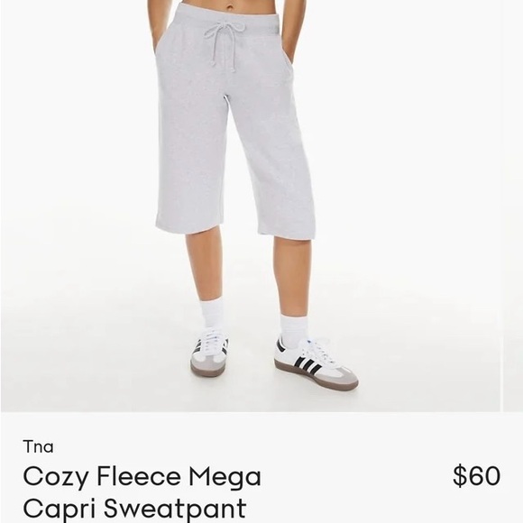 TNA Cozy Fleece Mega Capri Sweatpant - Picture 2 of 9